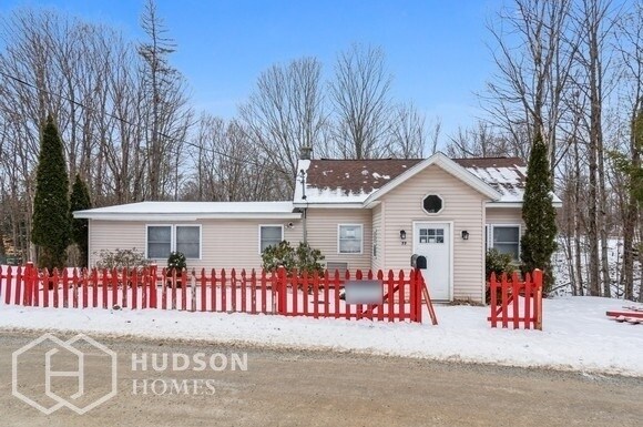 Primary Photo - NOW AVAILABLE! 77 Firetower Road, Stephent...