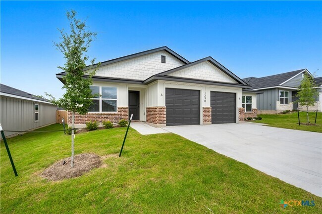 Building Photo - 1230 Concord Dr