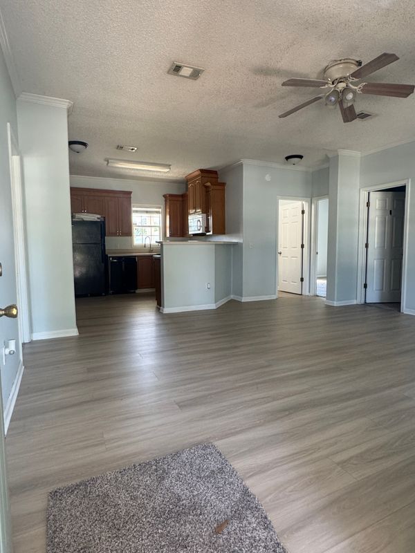 Foto del edificio - 1130 Grapefruit Rd SE