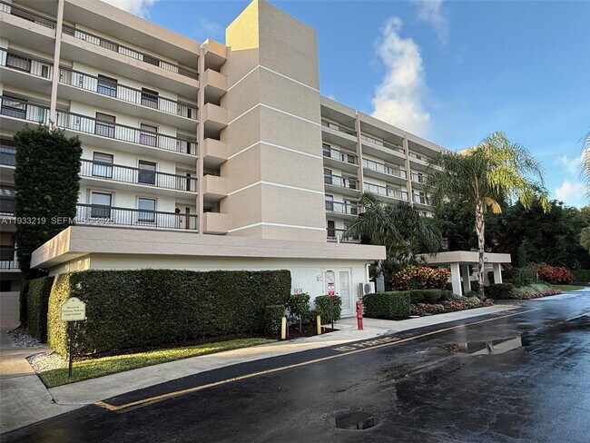 Foto del edificio - 6662 Boca Del Mar Dr