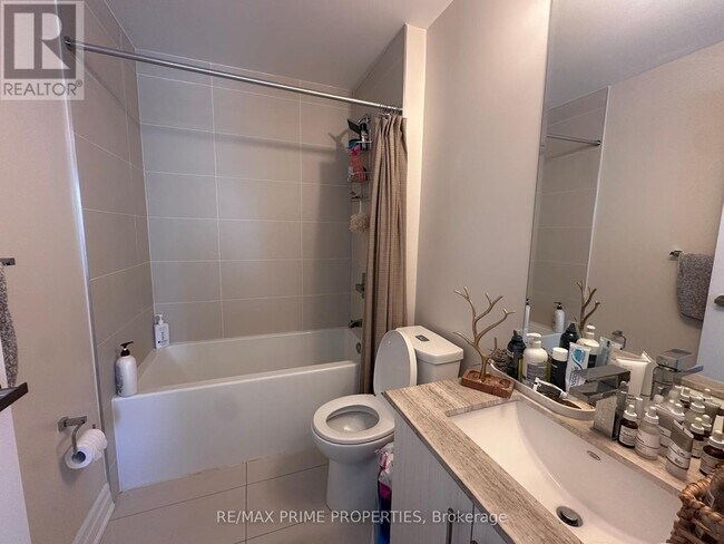 Photo du bâtiment - 9075-9075 Jane St