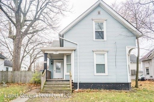 Primary Photo - 2 br, 1 bath Apartment - 1623 Maple St.