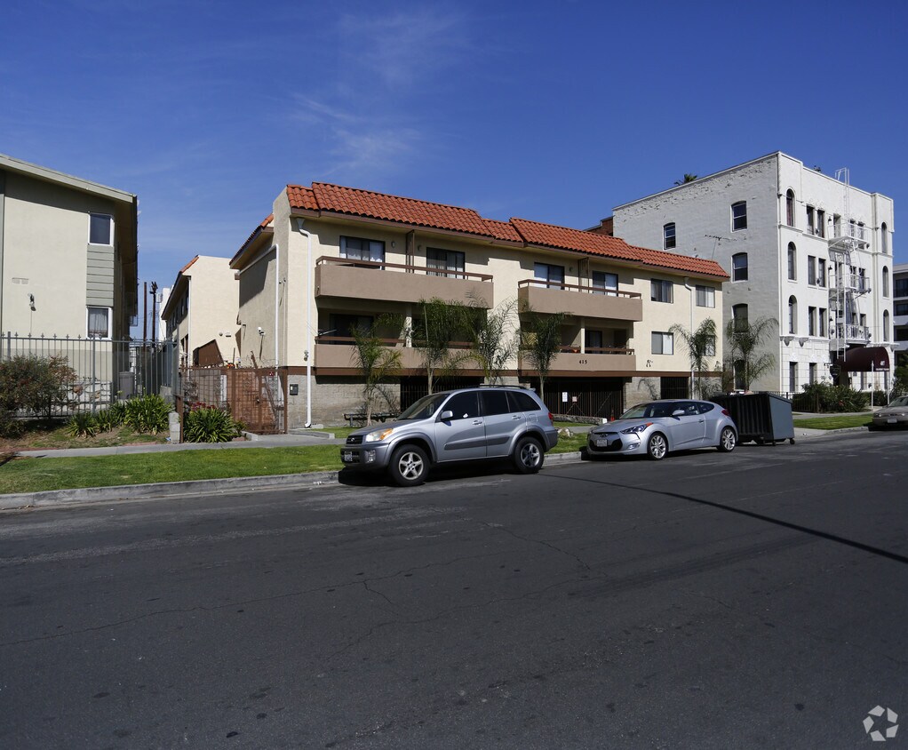 Foto del edificio - 411-415 S Gramercy Pl