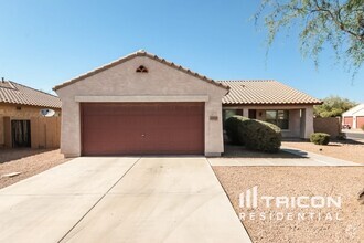 Building Photo - 45554 W Ranch Rd
