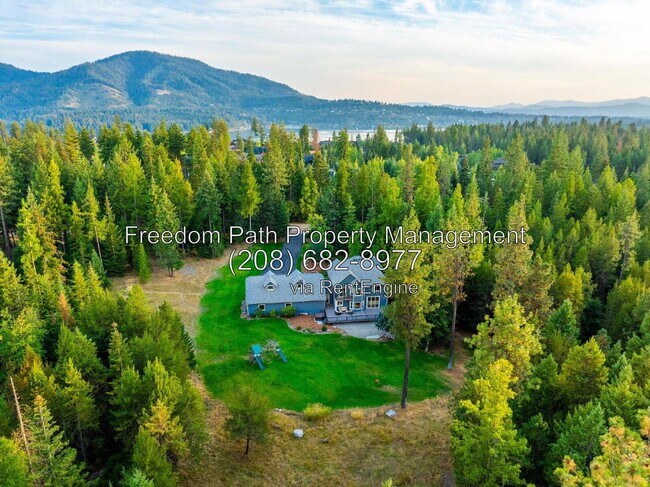 Foto del edificio - 3825 E English Point Rd