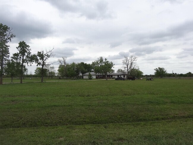 Foto del edificio - 40344 Harpers Church Rd