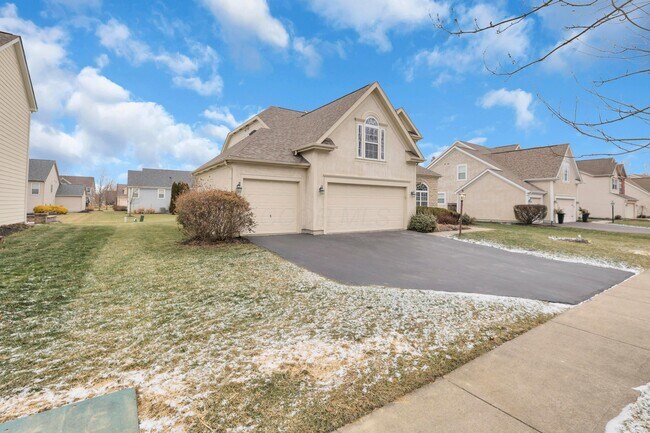 Foto del edificio - 3796 Village Club Dr