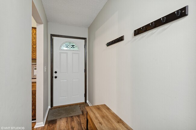 Foto del edificio - 8344 69th St S