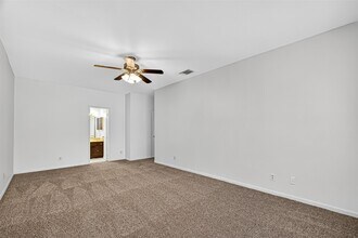 Building Photo - 7395 Regency Square Ct