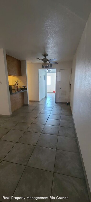 Primary Photo - 1025 Valencia Dr SE