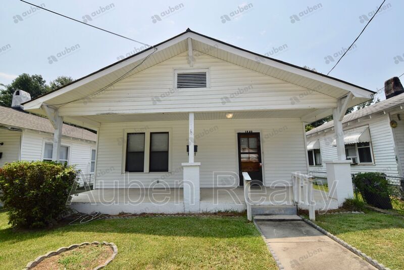 Primary Photo - 1940 Starnes St