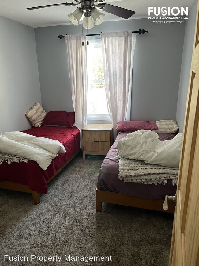 Foto del edificio - 4 br, 2 bath House - 265 Shore Rd