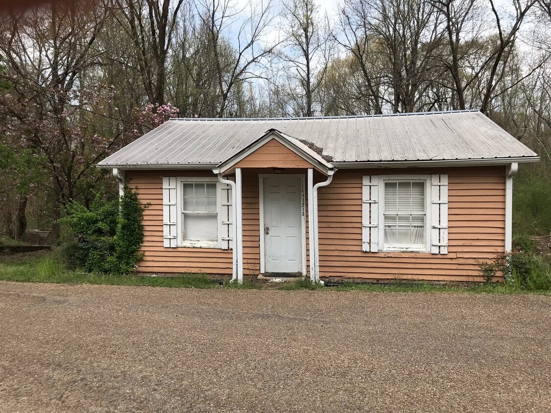 1213 Rogers Rd, Oxford, MS 38655 House Rental in Oxford, MS