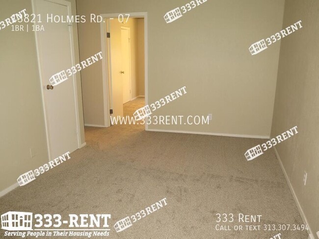 Foto del edificio - 13821 Holmes Rd