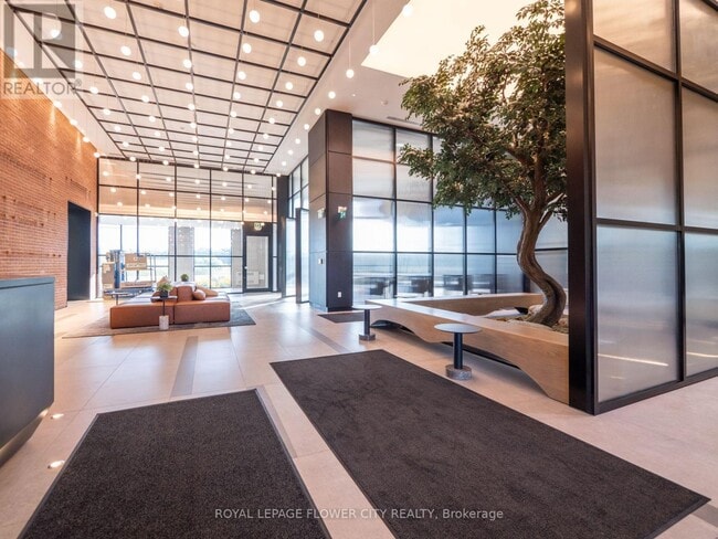 Building Photo - 3220 William Coltson Ave