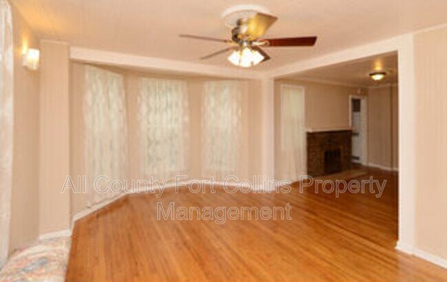 Building Photo - 401 Elm St
