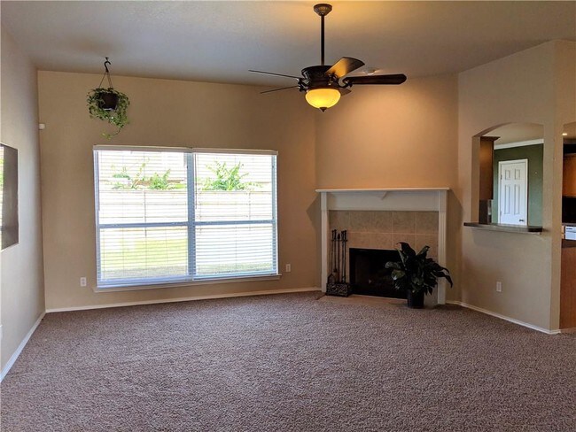 Building Photo - 5305 Archer Dr