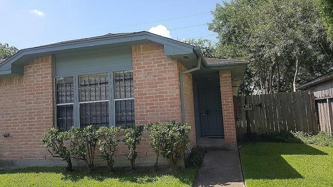 Coming Soon a great duplex home for rent ! - Coming Soon a great duplex home for rent !