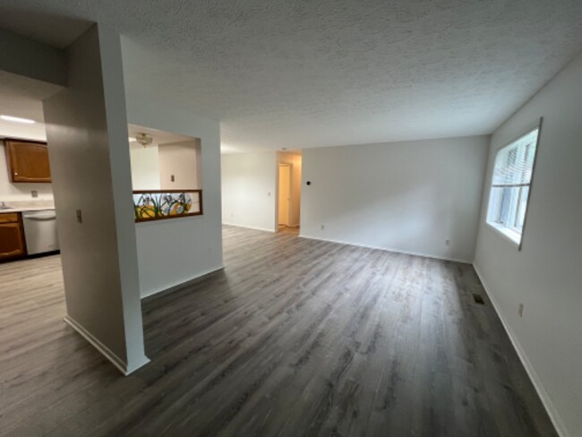 Foto del edificio - 14801 Winding Way