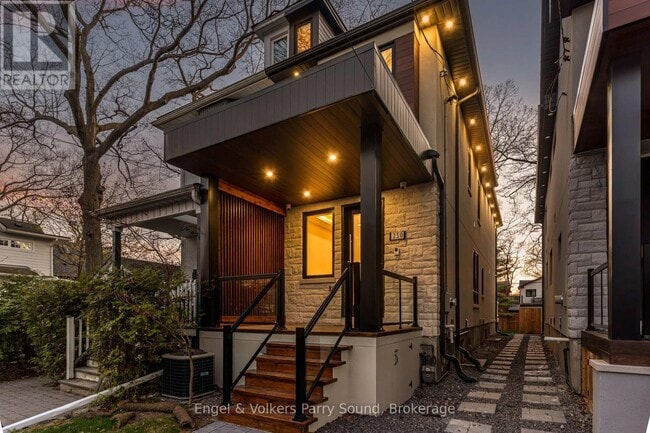 Building Photo - 230 Willow Ave