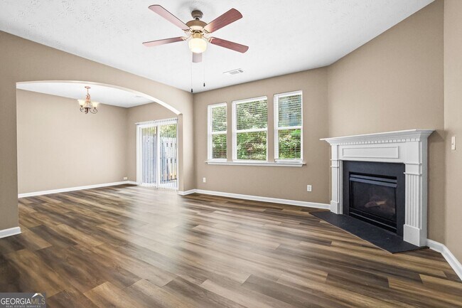 Foto del edificio - 1619 Park Brooke Cir SW