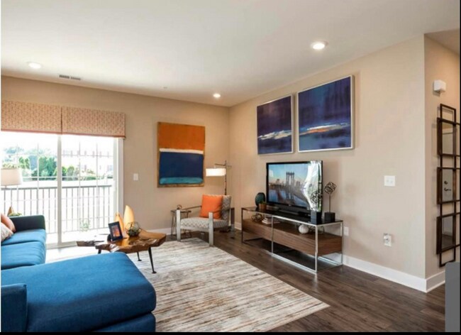 Foto del edificio - 714 Stiller Ln