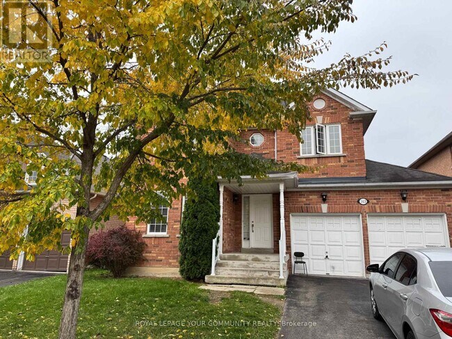 Building Photo - 163 Flagstone Way