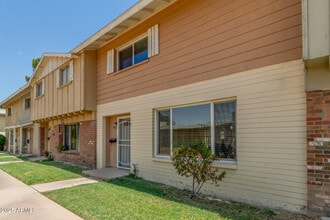 Building Photo - 4715 S Mill Ave