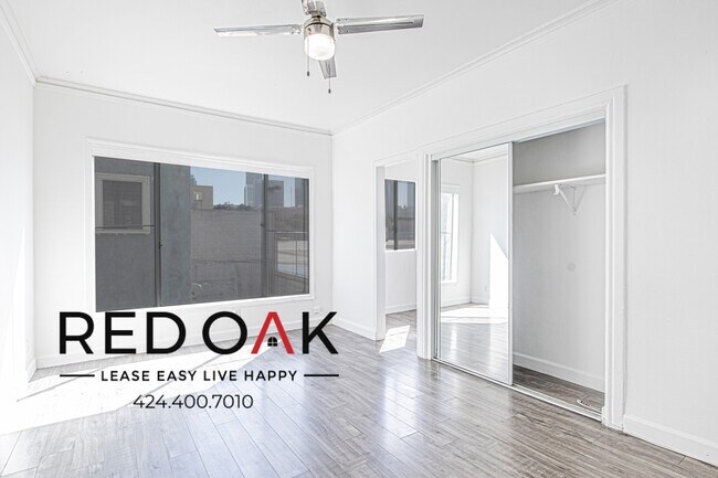 Foto del edificio - 1454 W 3rd St