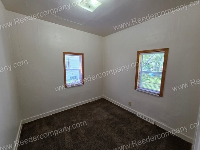 Building Photo - 921 Wilcox St