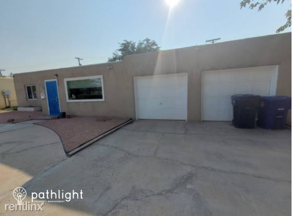 Foto principal - 4 br, 1 bath House - 206 Morningside Drive...