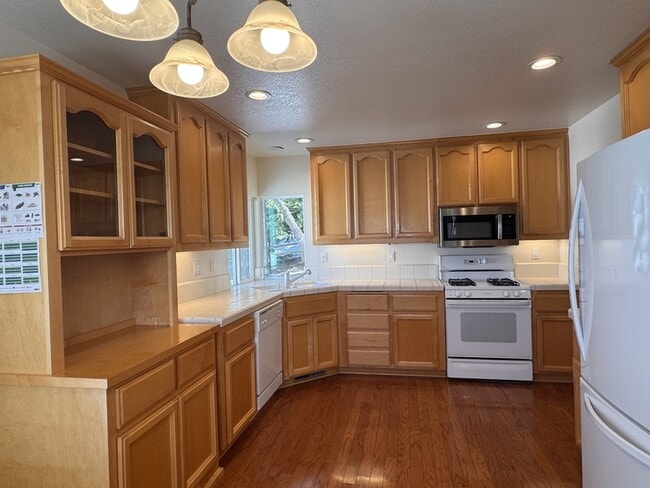 Building Photo - 124 Success Mine Loop