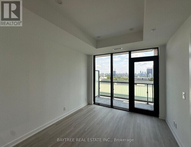 Photo du bâtiment - 699 Sheppard Ave E
