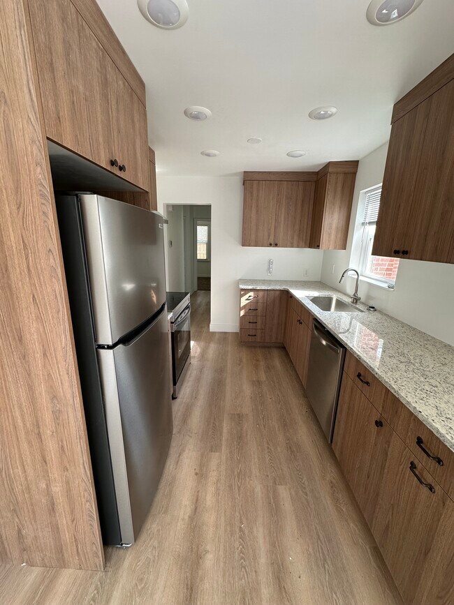 Foto del edificio - 227 W 400 S