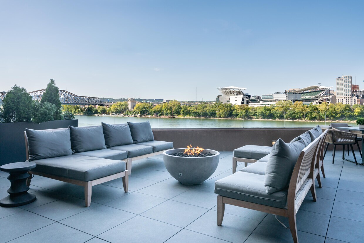 Foto principal - Madison Place Apartments