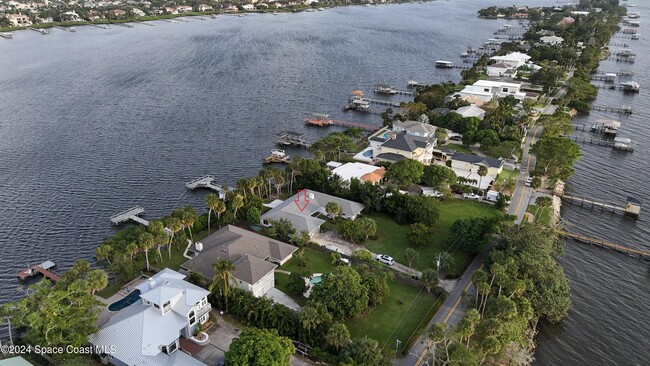 Building Photo - 10620 S Tropical Trail