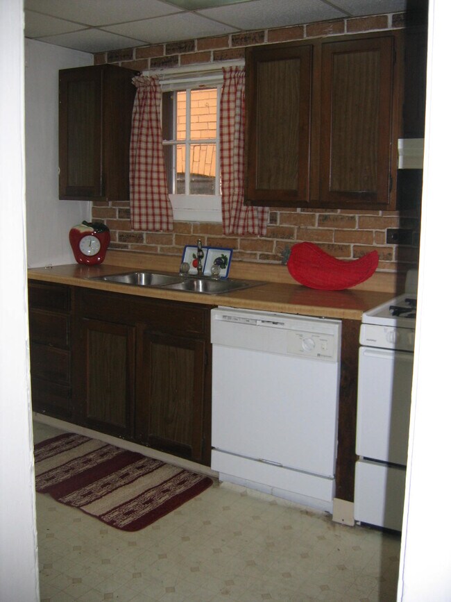 Foto del edificio - 2023 Dartmore St