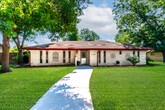 Primary Photo - 2422 Cypress Dr