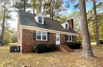Building Photo - 41 Page Rd