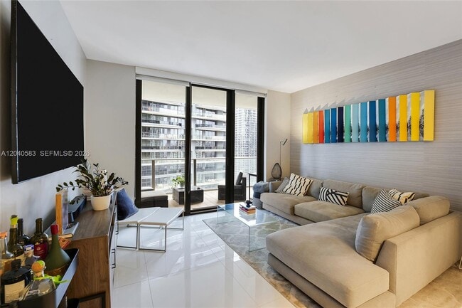 Foto del edificio - 1010 Brickell Ave