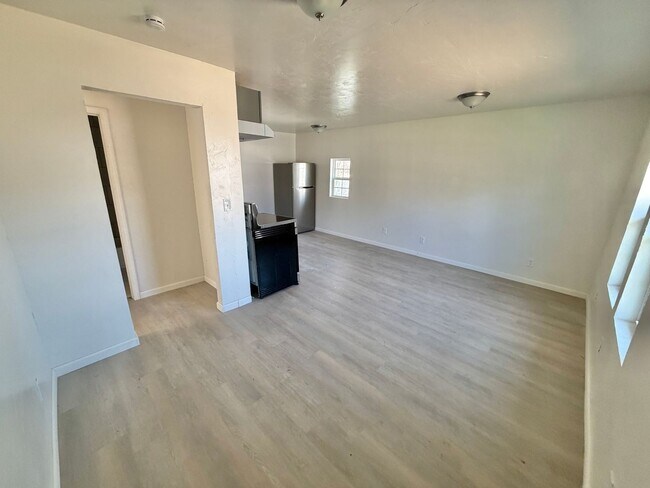 Foto del edificio - 2 bed newly renovated!