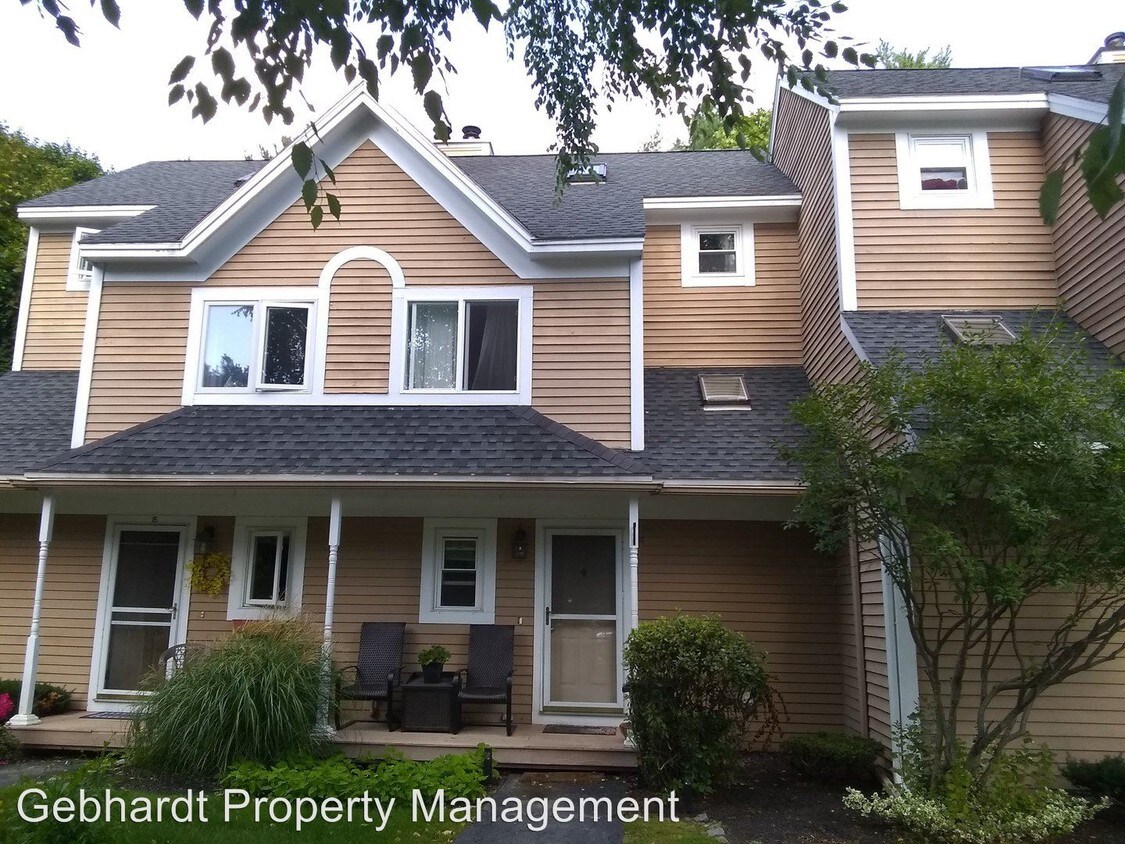 Foto principal - 3 br, 1.5 bath House - 16 Hillcrest West
