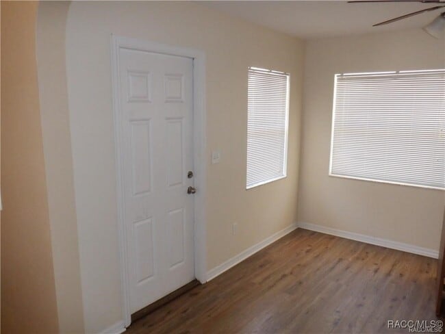 Foto del edificio - 2981 W Gifford Ln