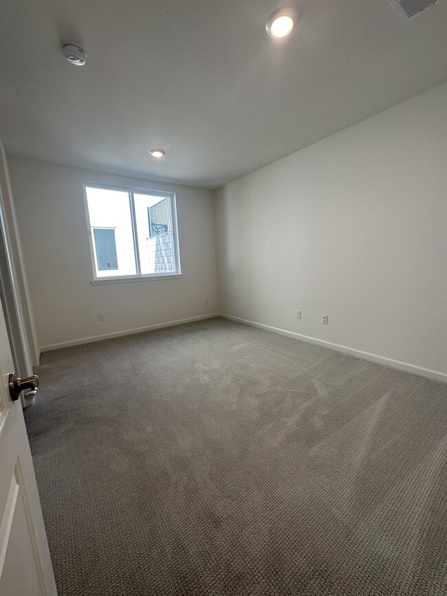 Foto del edificio - 29800 Mission Blvd