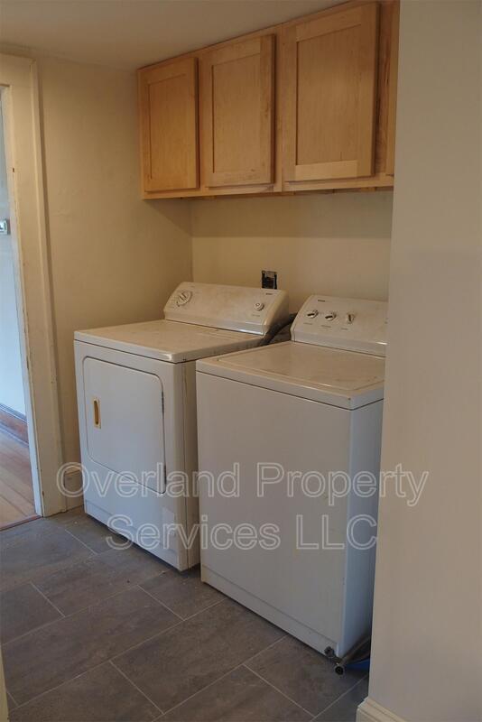 Photo - 188 Shelburne Rd Apartment