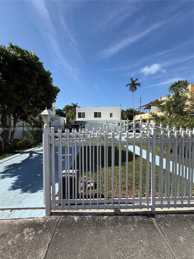 Foto del edificio - 2232 SW 5th St