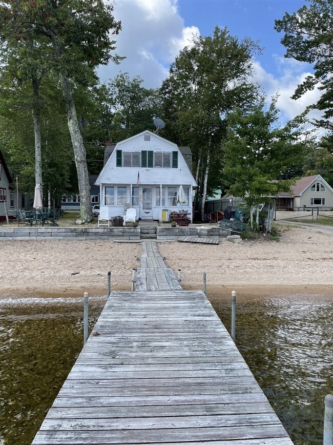 Building Photo - 73 Sebago Rd
