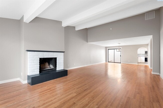 Building Photo - FURNISHED Condo at Meadow Springs Country Club