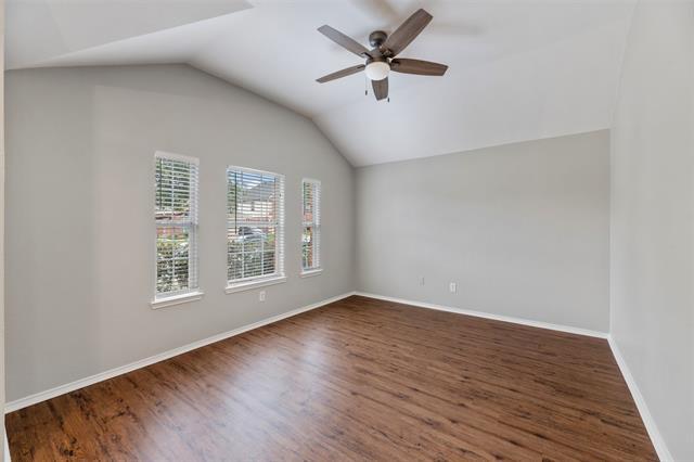 Foto del edificio - 10905 Fawn Valley Dr