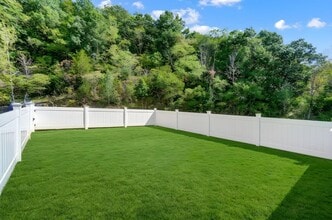 Interior Photo - Cascade Ridge